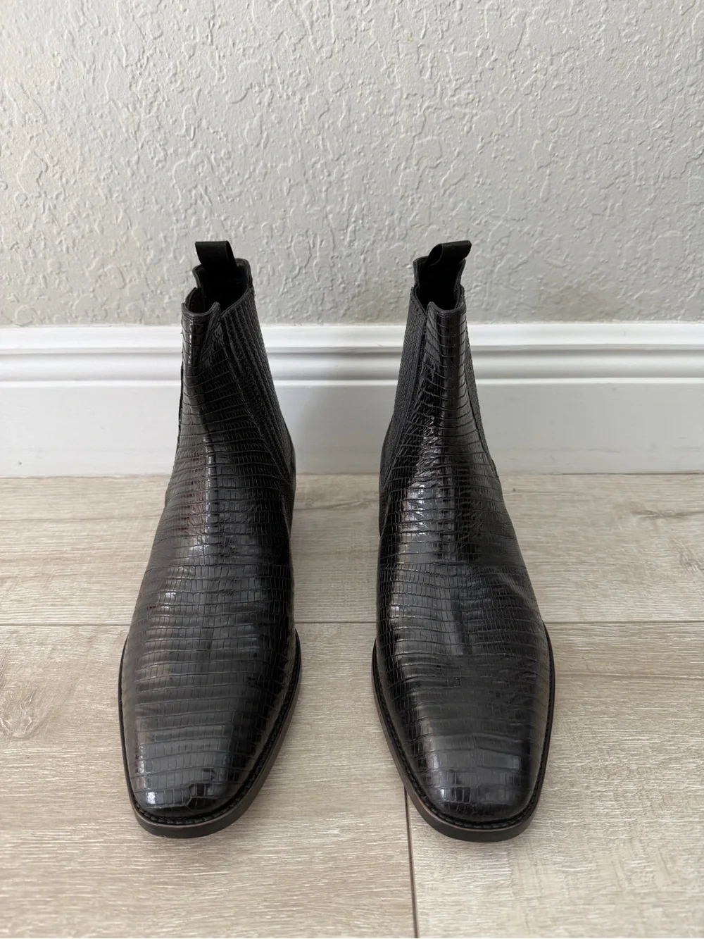 Tom Ford Black Textured Leather Chelsea Boots men 10.5